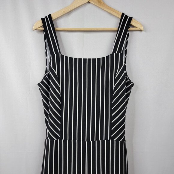 Potter’s Pot Black White Striped Wide Leg Jumpsuit Large | Cutout Tie Back - Picture 5 of 10